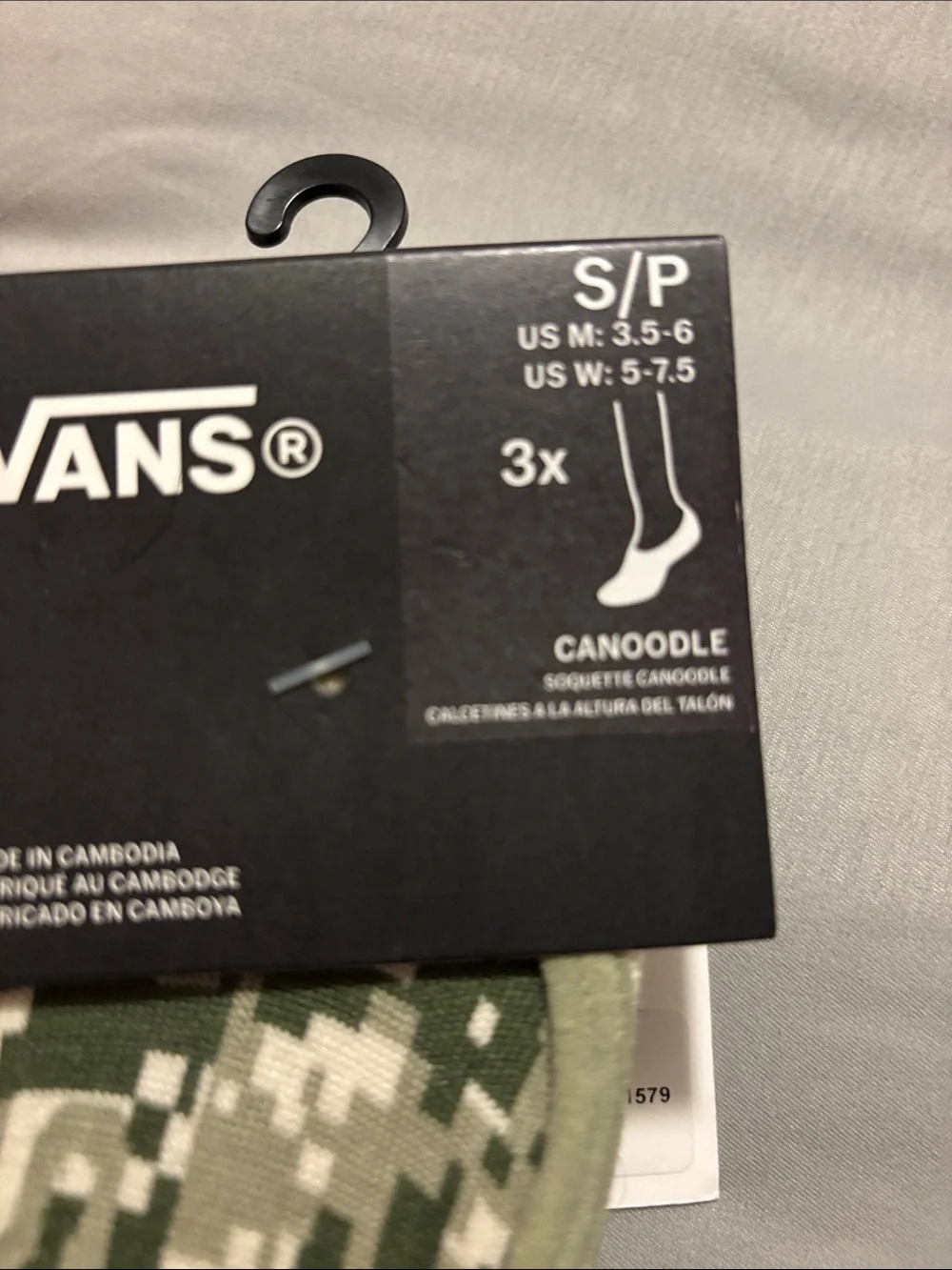 Vans  3 pairs women’s, teens crew socks no shoe socks canoodle